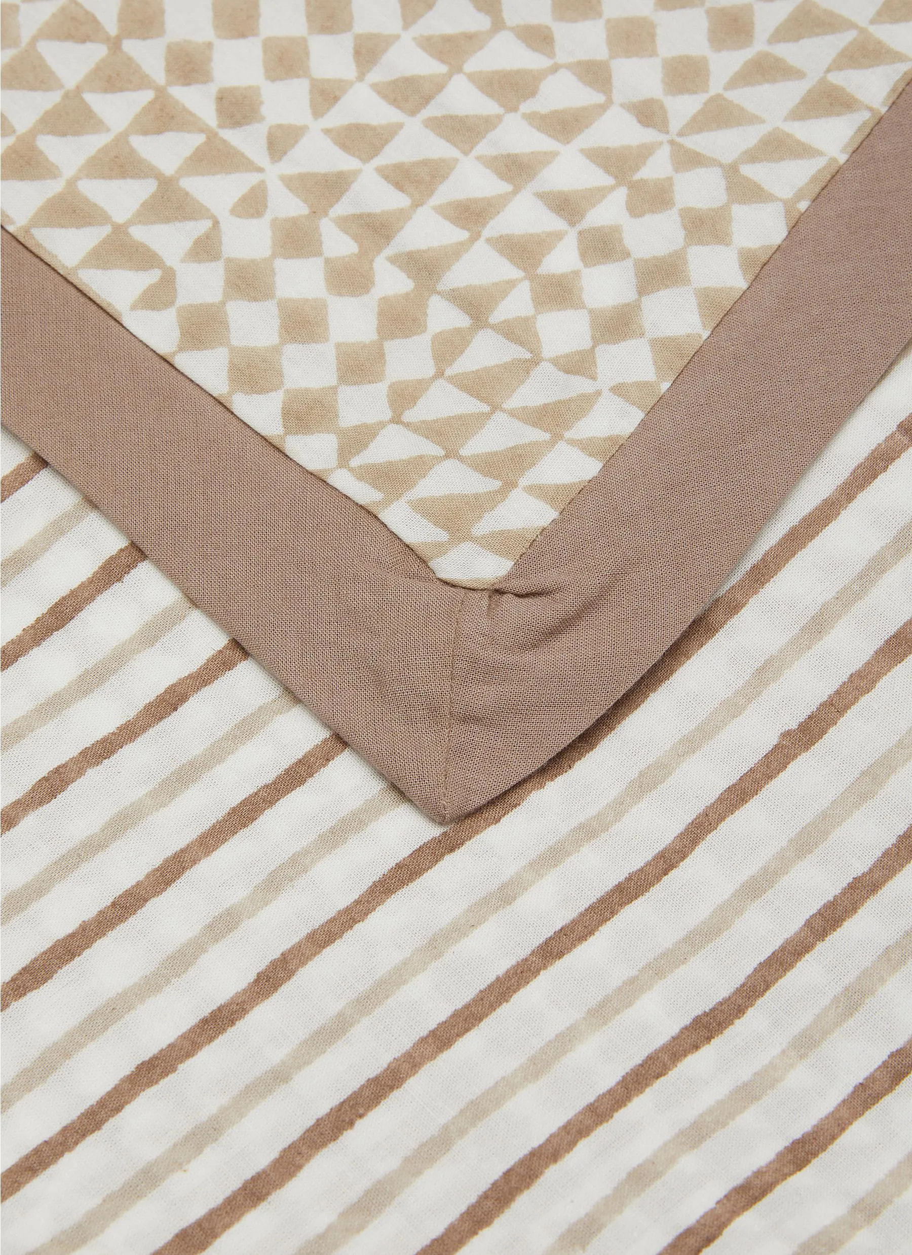 -----------MALABAR BABY ---- ------------ ----Tribeca Queen Size Duvet Cover — Taupe --