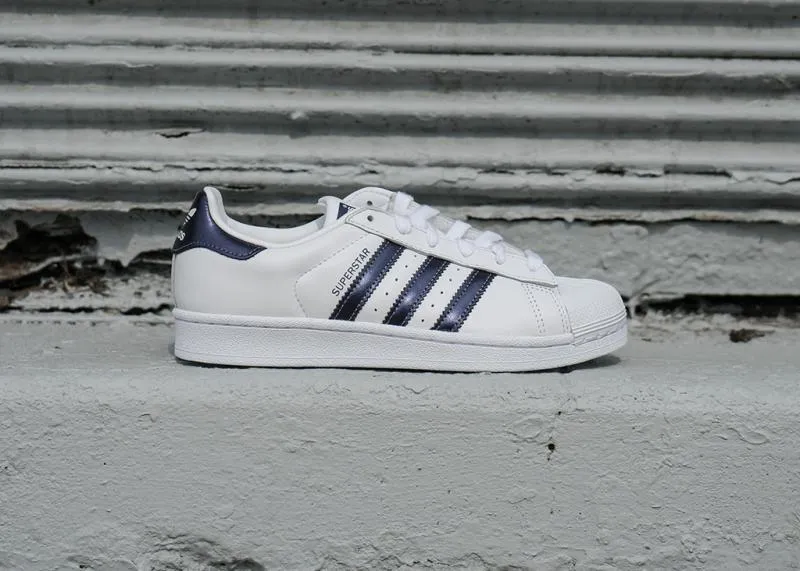 adidas W Superstar - White/Purple