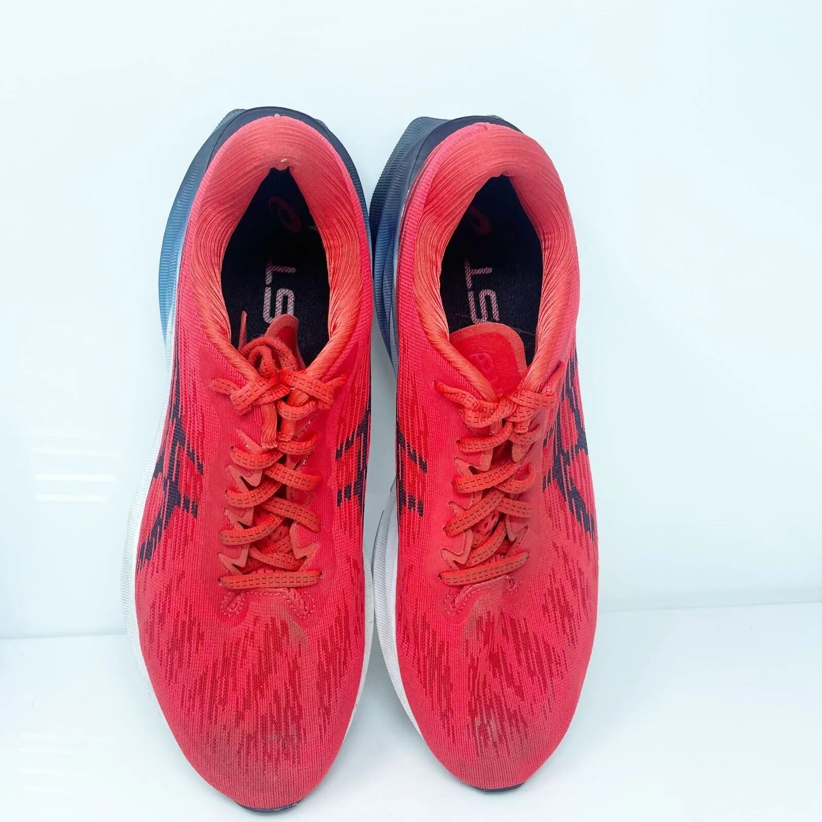 Asics Mens Novablast 3 1011B458 Red Running Shoes Sneakers Size 10.5