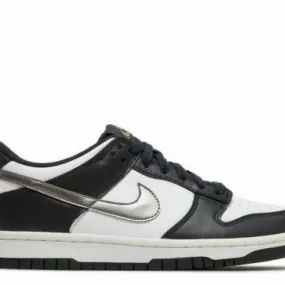 Authentic nike dunk low se gs black white metallic d9764 001 youth gs size