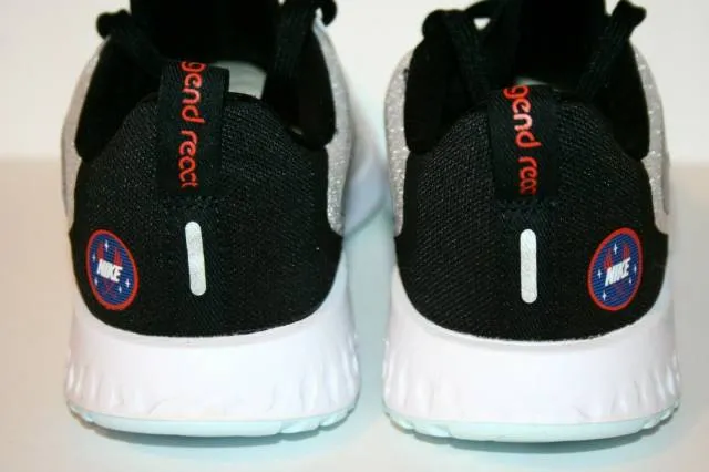 AUTHENTIC NIKE Legend React SD GS Pure Platinum Black AR...