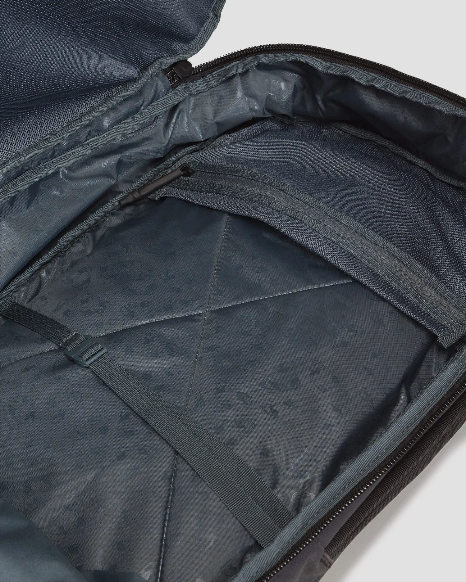 Backpack Thule Aion 40L 3204723-black