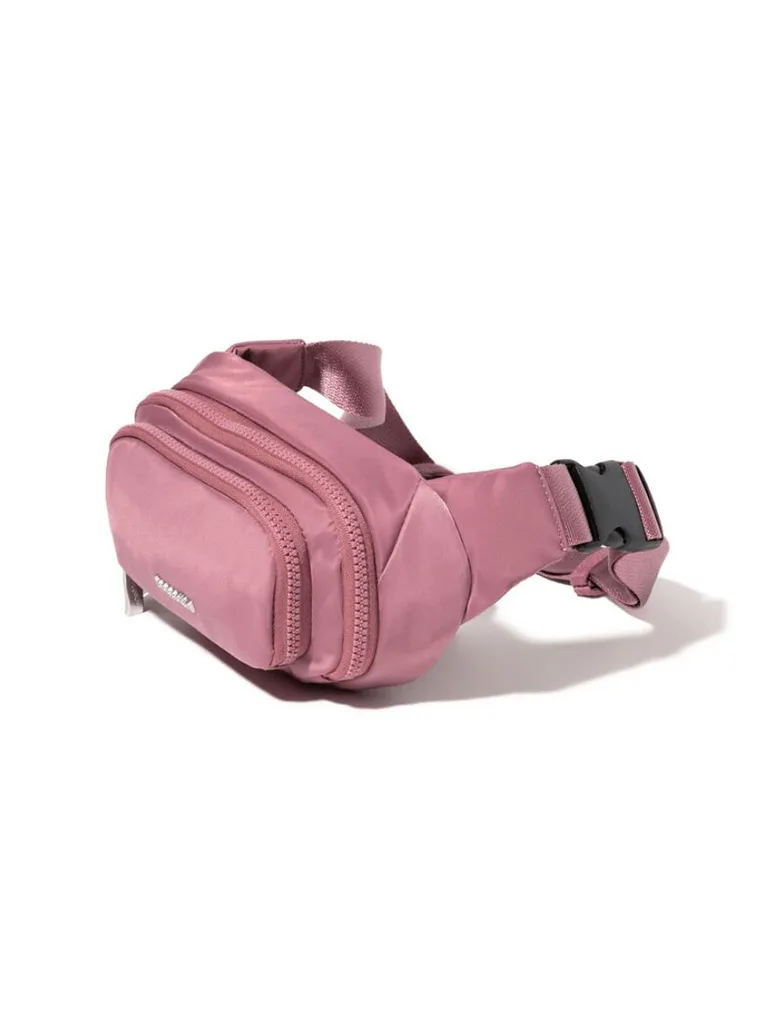 Baggallini On The Go Belt Bag Waist Pack in Mauve Twill