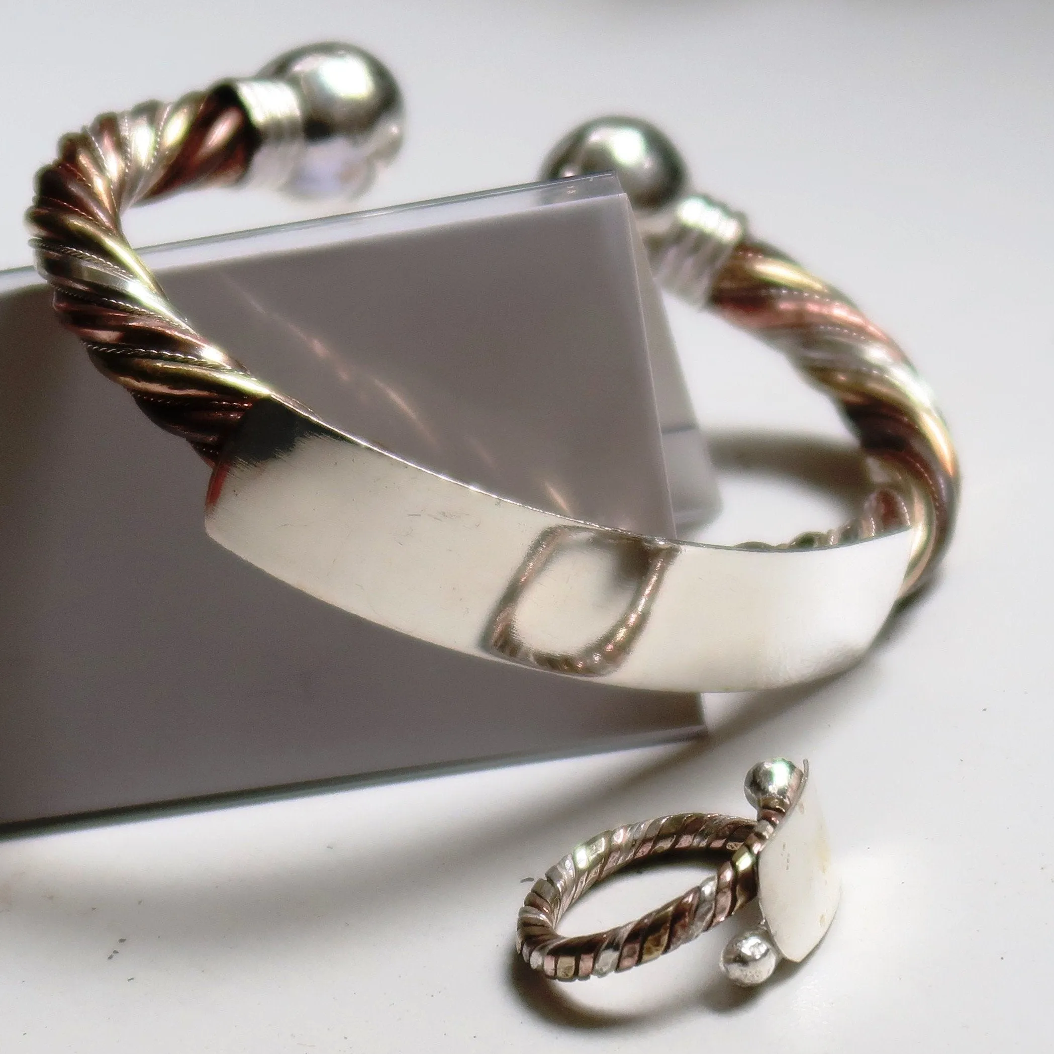 Bague Africaine 3 Métaux Argent : légance Assortie au Bracelet