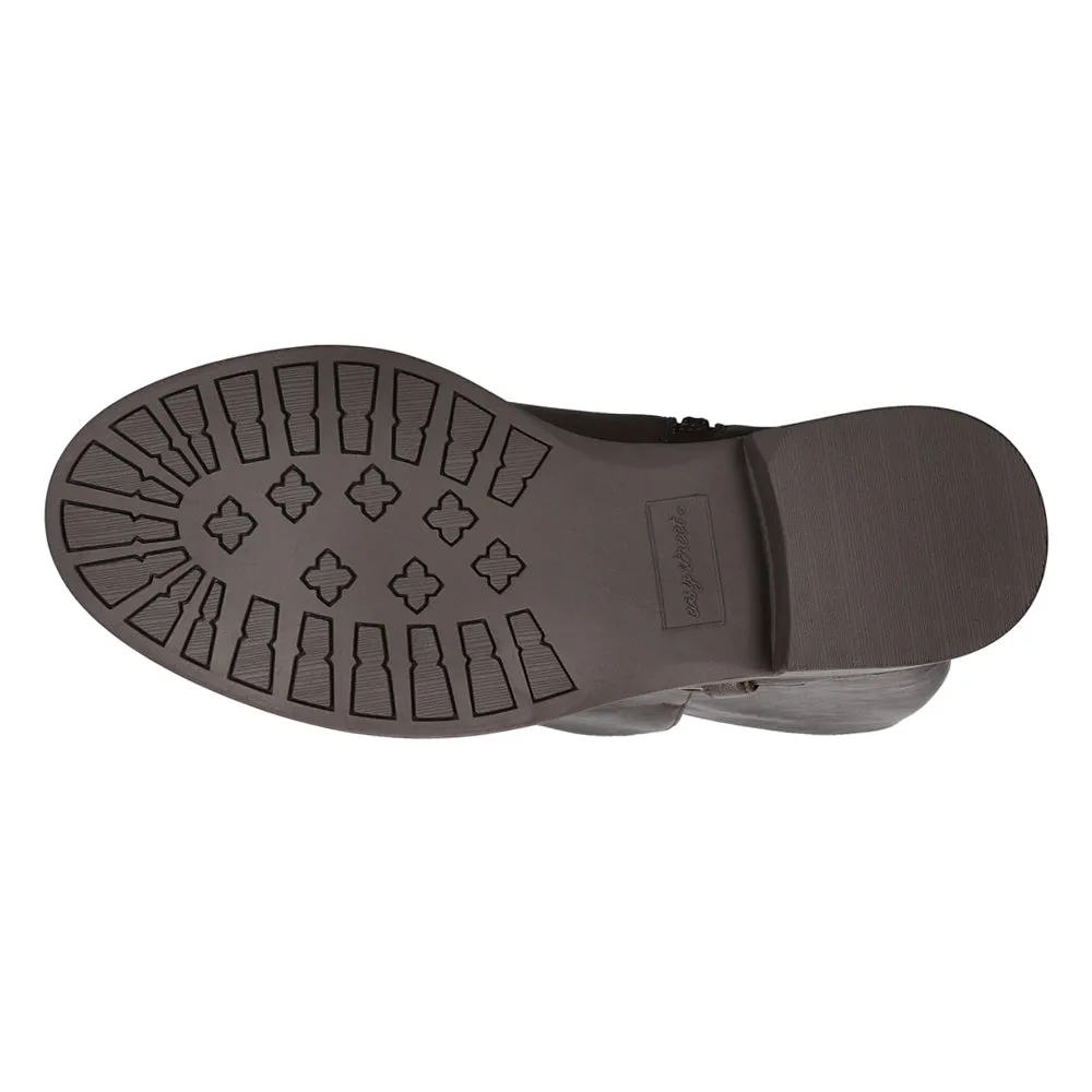 Bay Plus Round Toe Zippered Boots