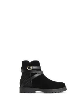 Boudica quilted black Ankle Boots