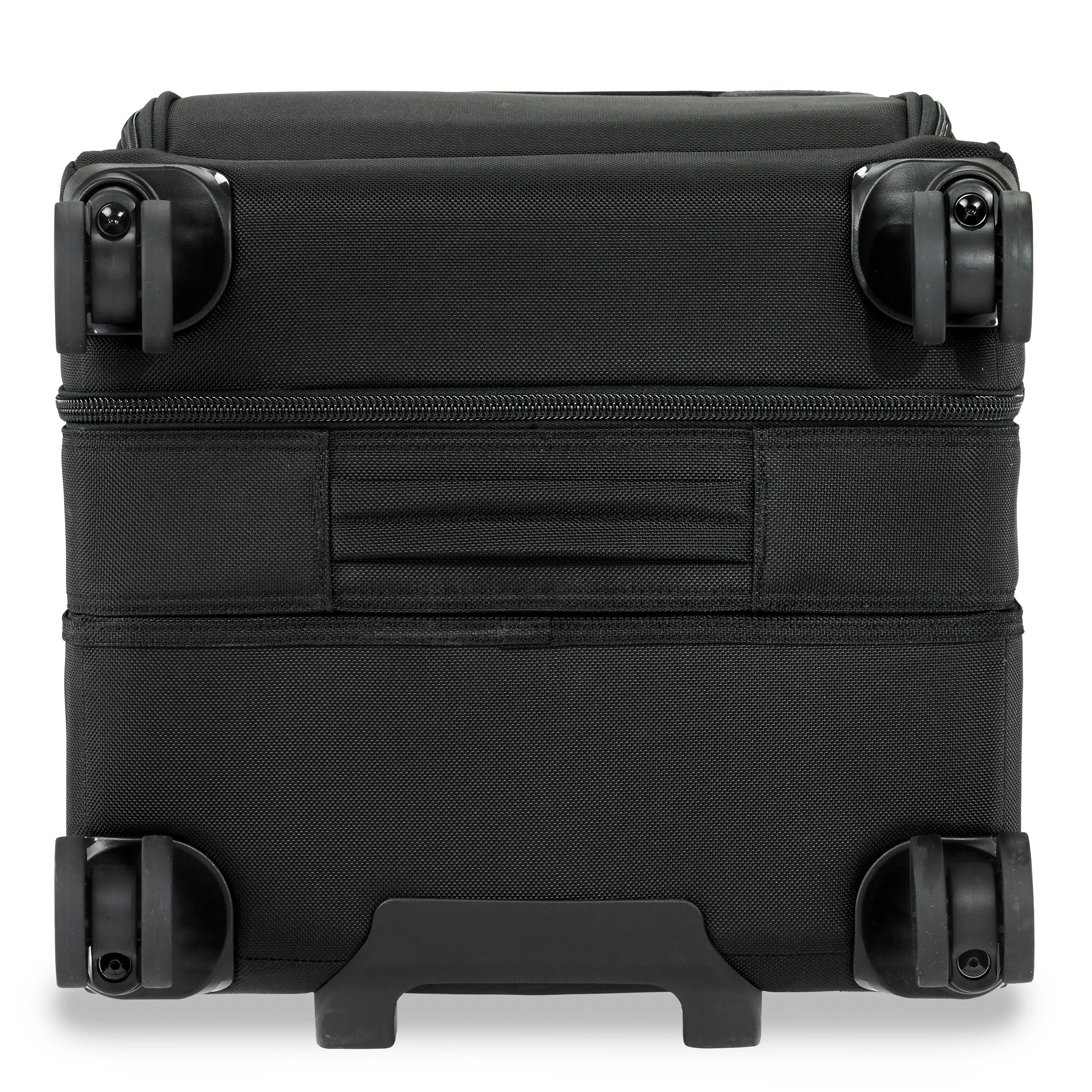 Briggs & Riley Baseline TravelWare 28