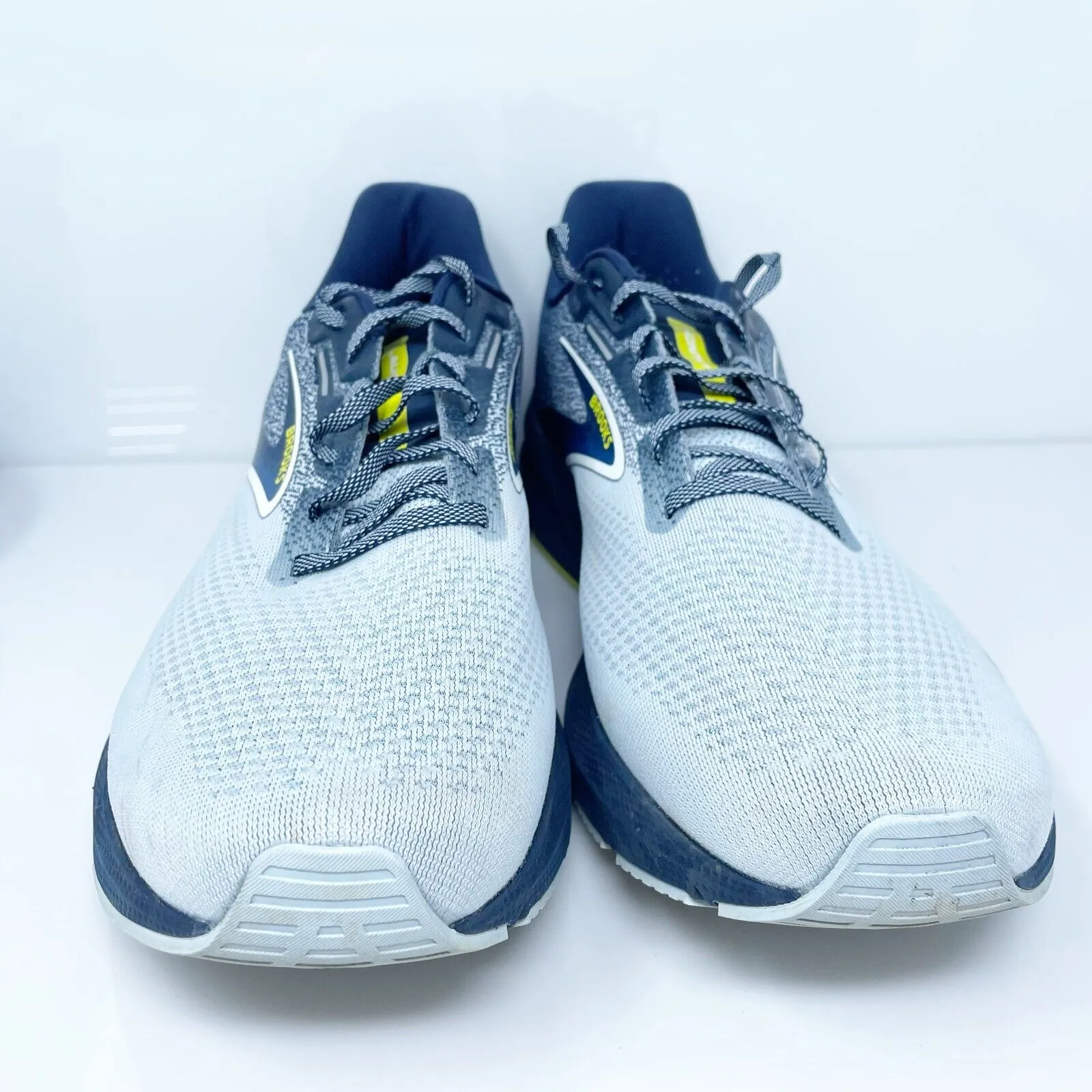 Brooks Mens Launch 10 1104091D009 White Running Shoes Sneakers Size 14 D