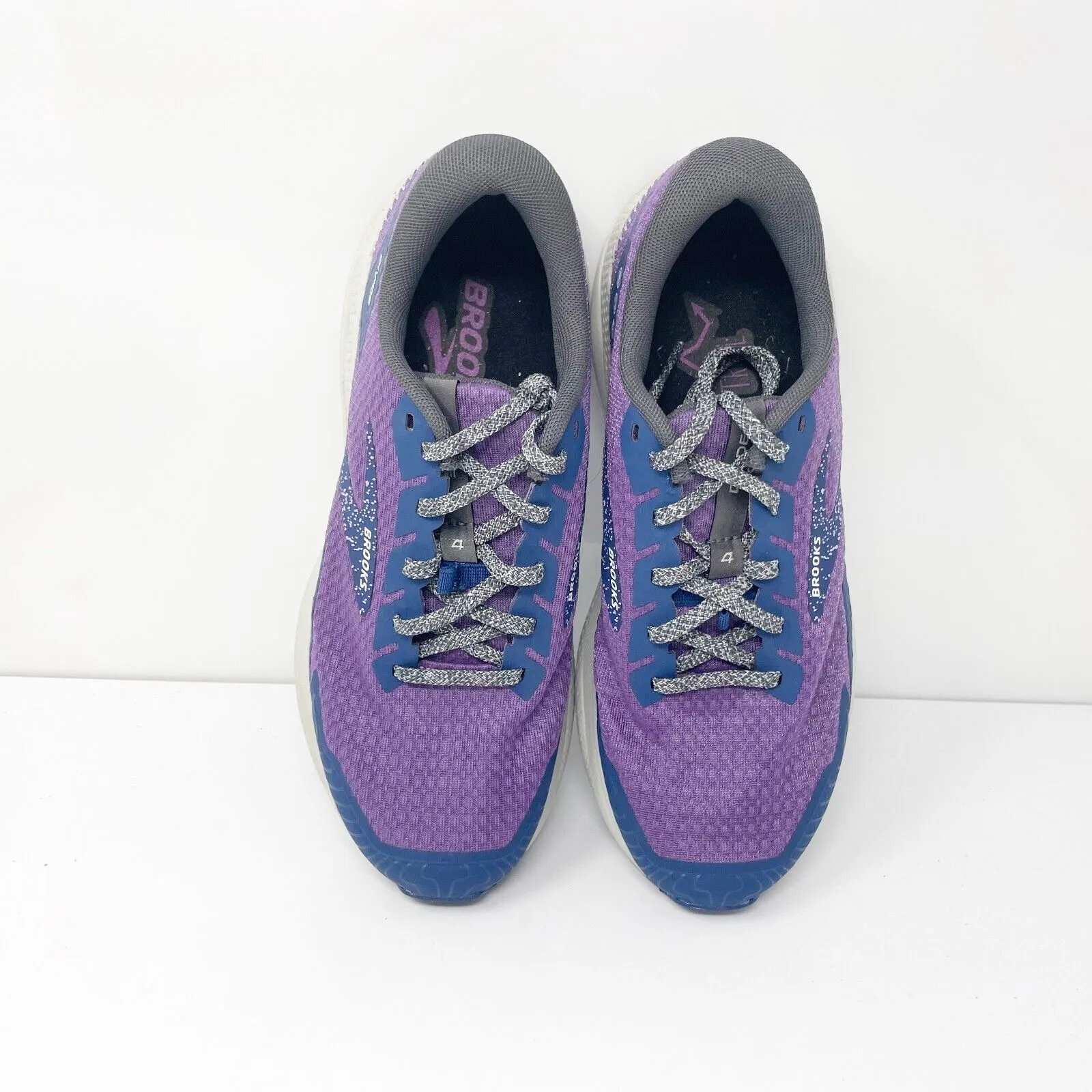 Brooks Womens Divide 4 1203941B582 Purple Running Shoes Sneakers Size 7.5 B