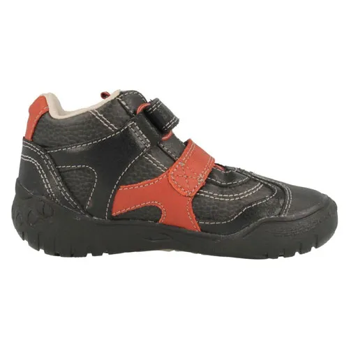 Clarks STOMP KICK BLACK
