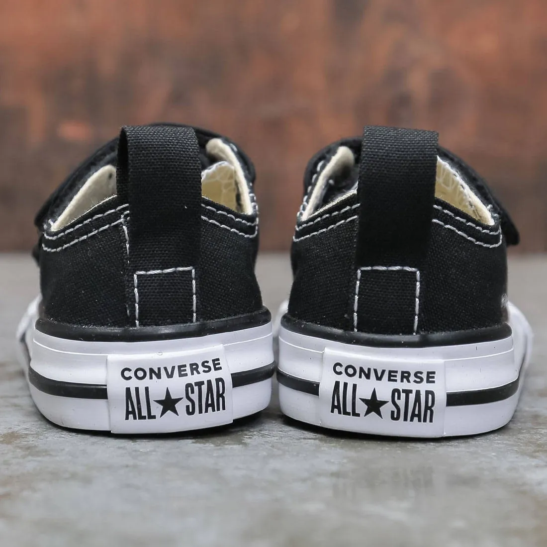 Converse Little Kids Chuck Taylor All Star Hook And Loop Ox (black)