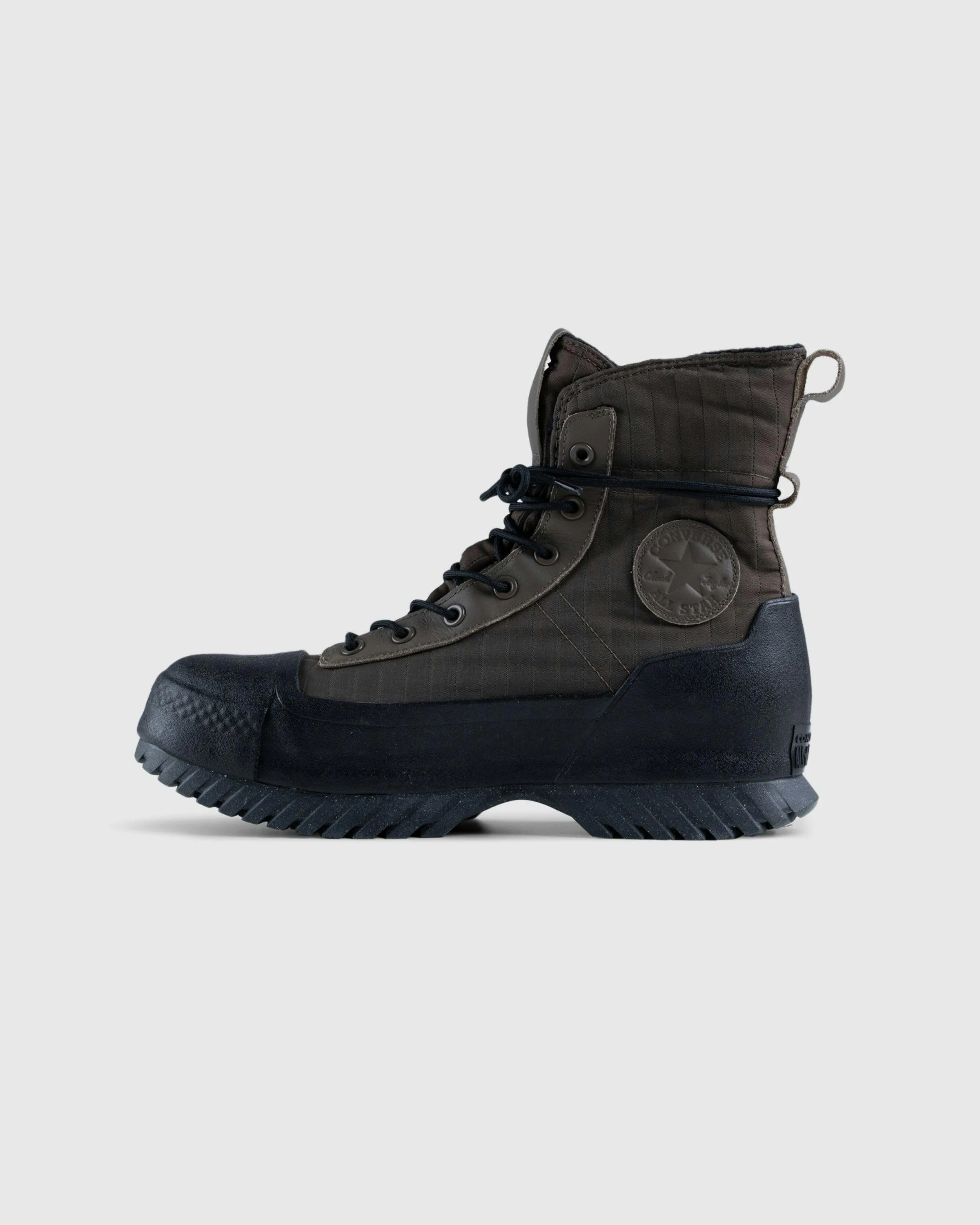 Converse – Chuck Taylor All Star Lugged 2.0 Platform Boot Engine Smoke/Black | Highsnobiety Shop