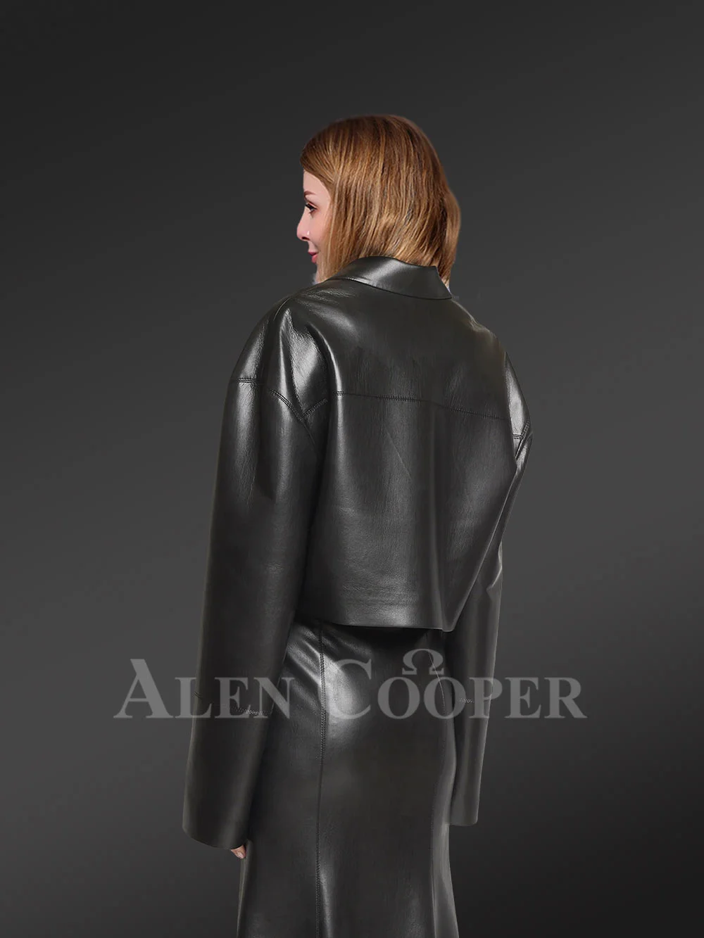 Crop Leather Jacket to Look Smart and Chic Anytime Anywhere