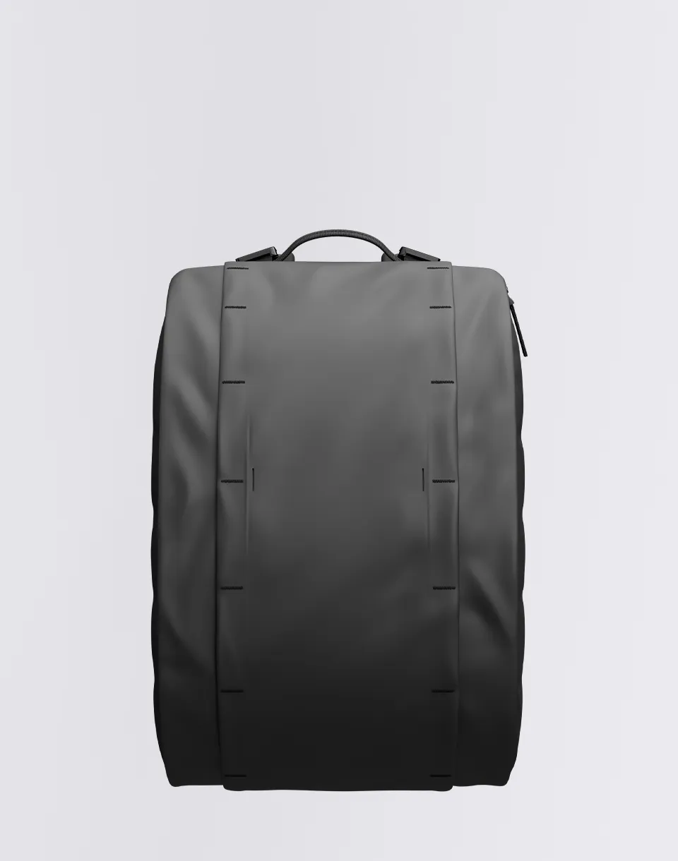 Db Hugger Base Backpack 15L Black out