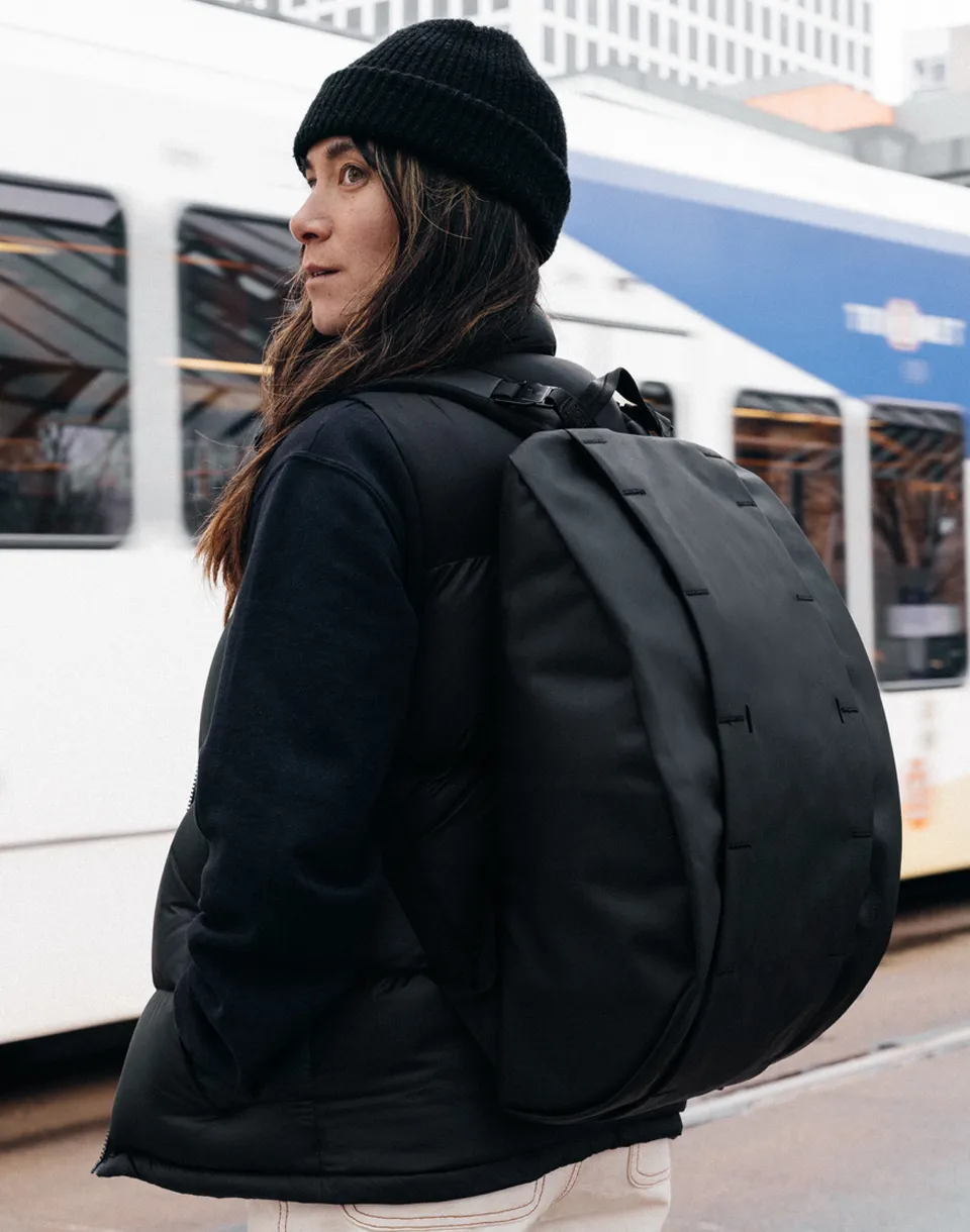 Db Hugger Base Backpack 15L Black out