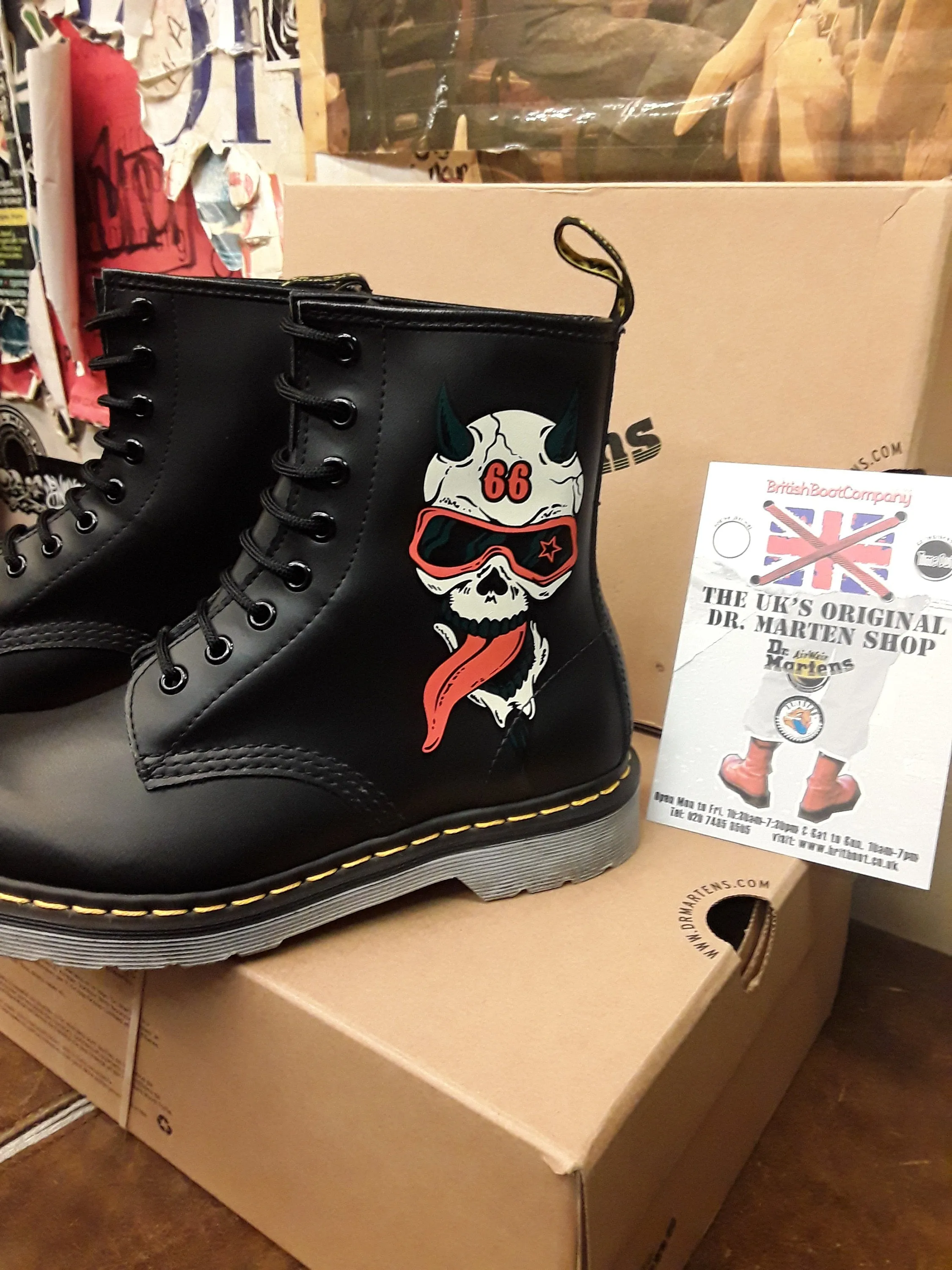 Dr Martens 1460 Black Skull Sizes 5