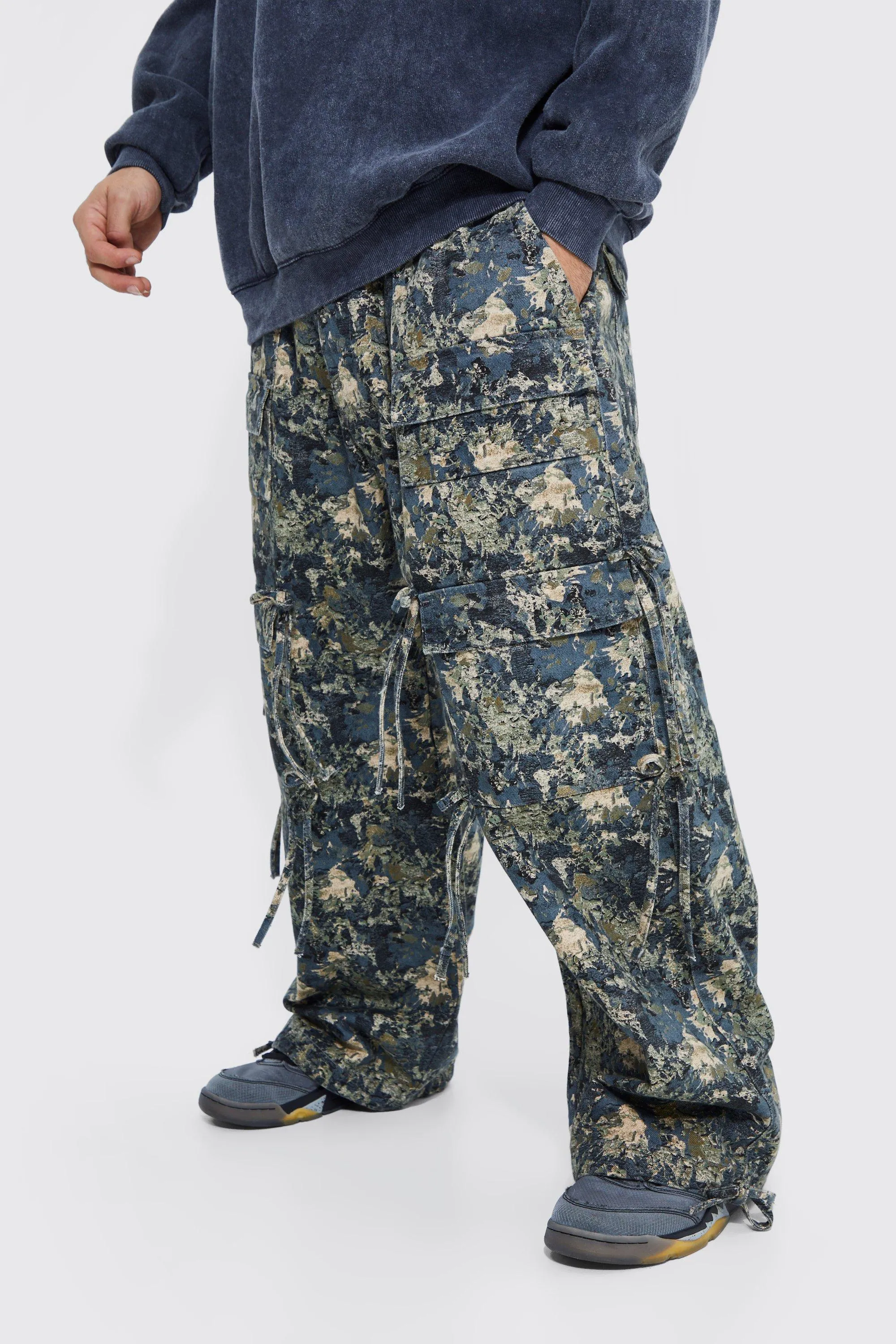 Elasticated Waist Wide Width Camo Cargo Pants