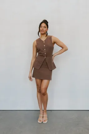 Finch Vest - Chocolate