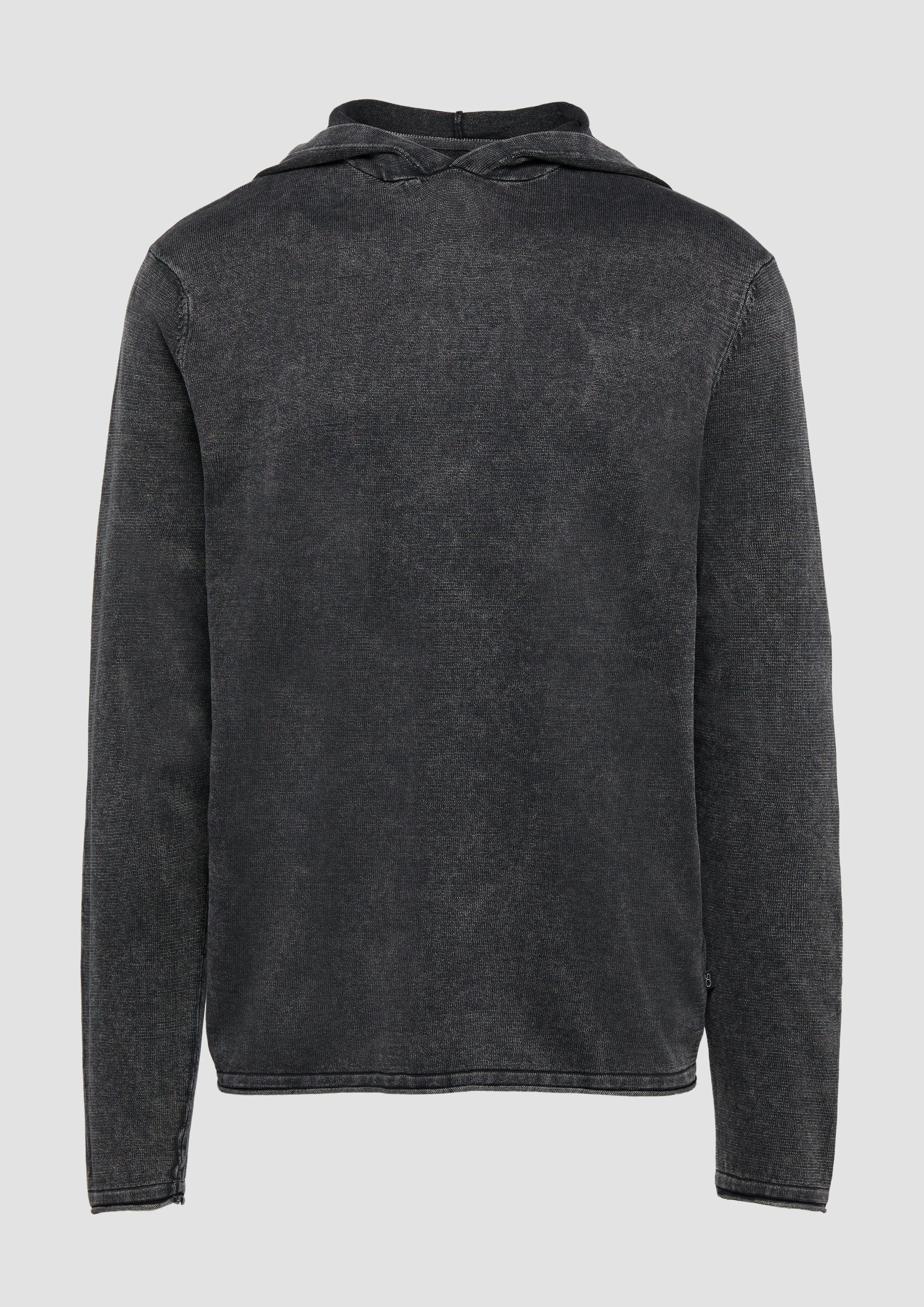 Fine knit hooded jumper in a garment-washed look