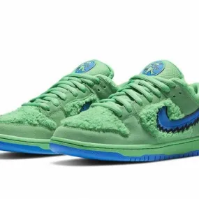 Grateful Dead x Nike SB Dunk Low Green Bear