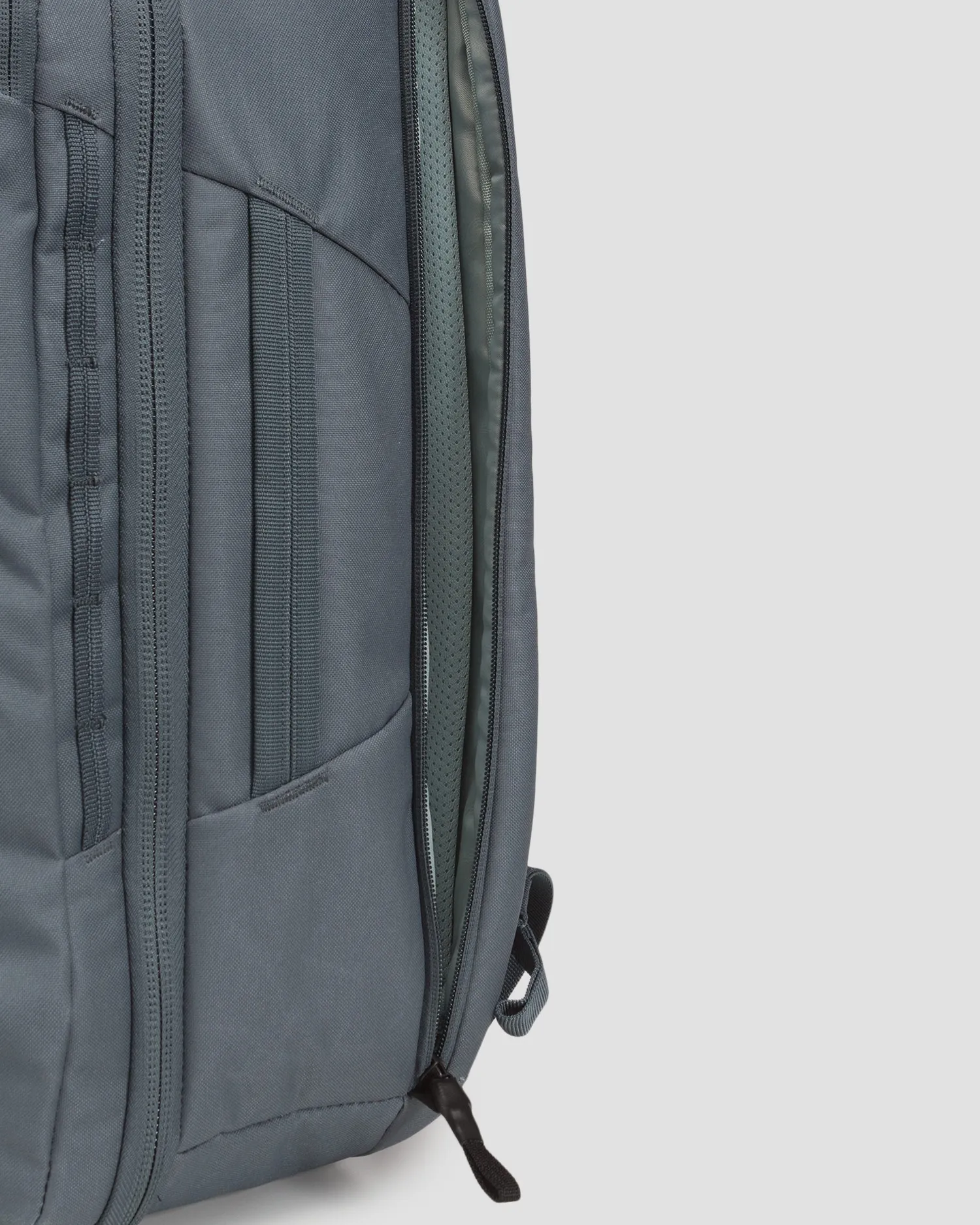Grey Thule Aion Travel Backpack 40L 3205017-dark-slate