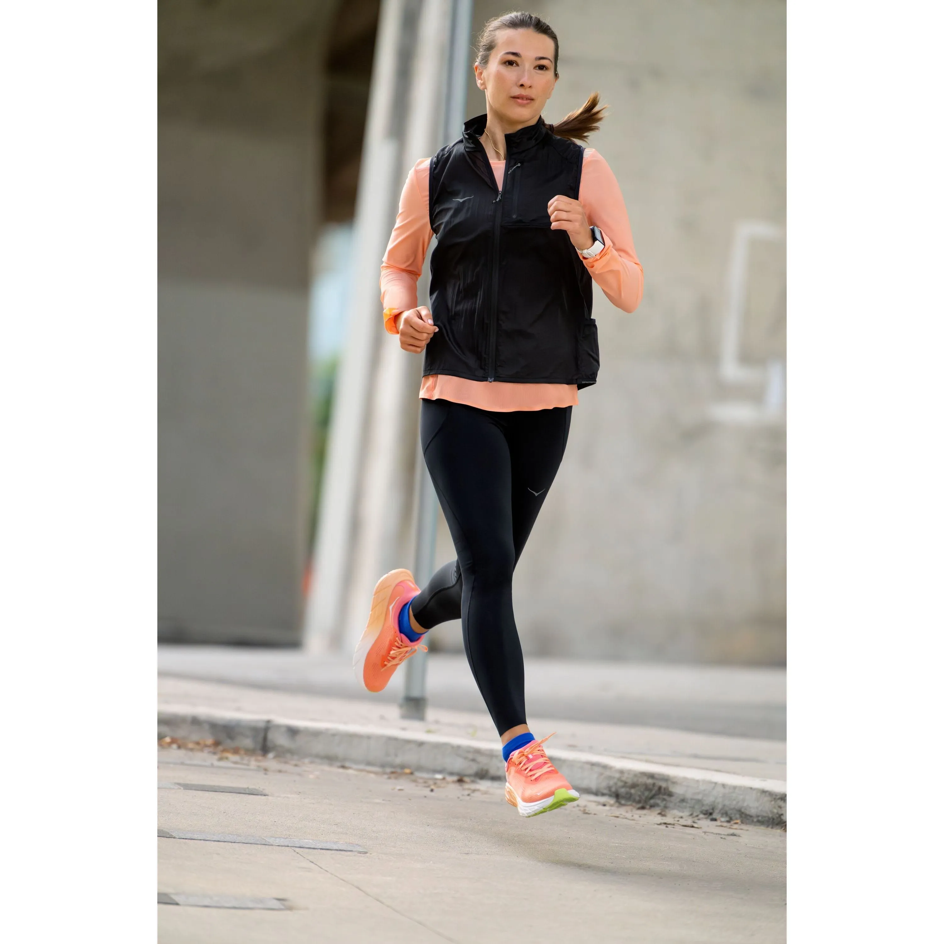 HOKA ARAHI 7 WOMEN'S MEDIUM AND WIDE