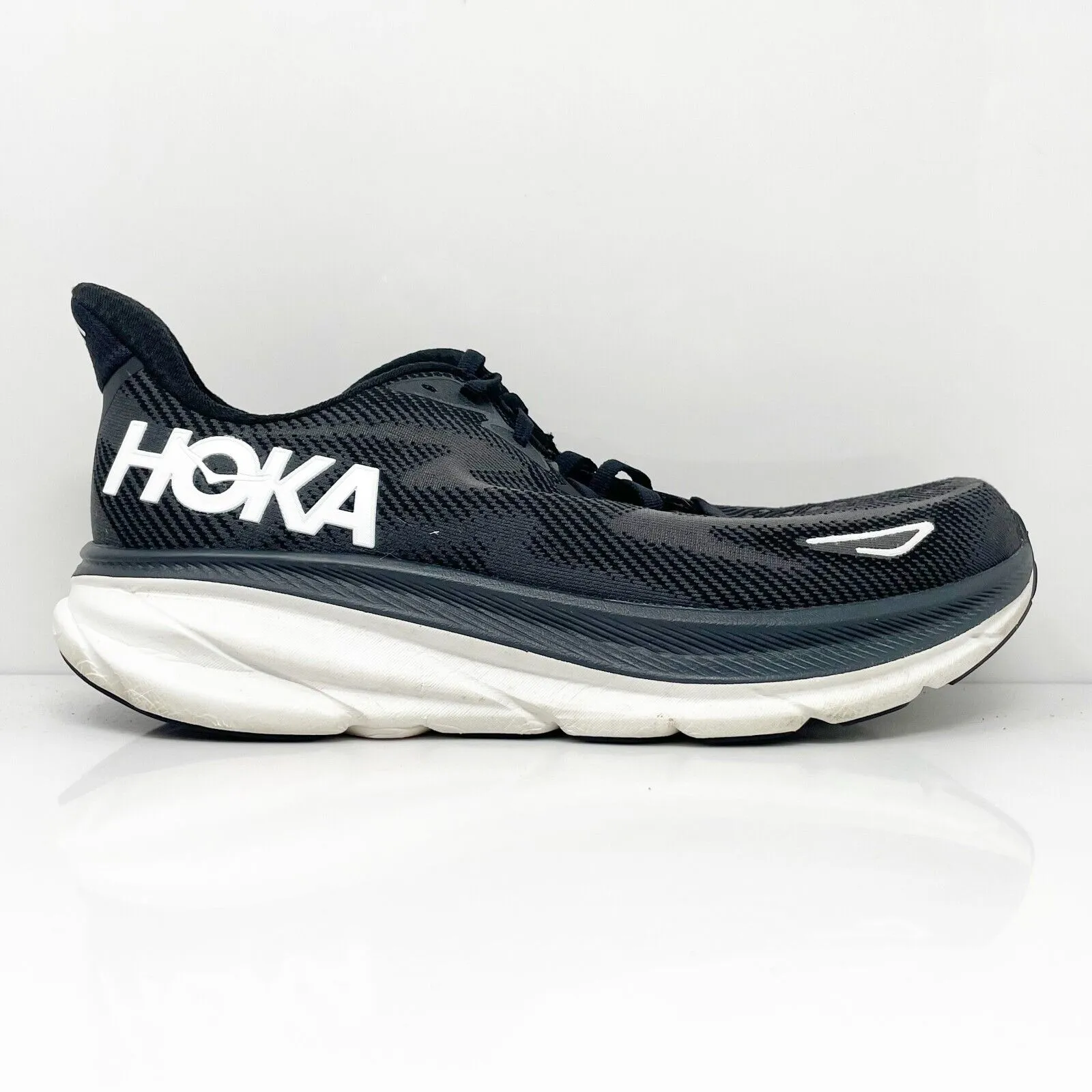 Hoka One One Mens Clifton 9 1132210 BWHT Black Running Shoes Sneakers Size 11 2E