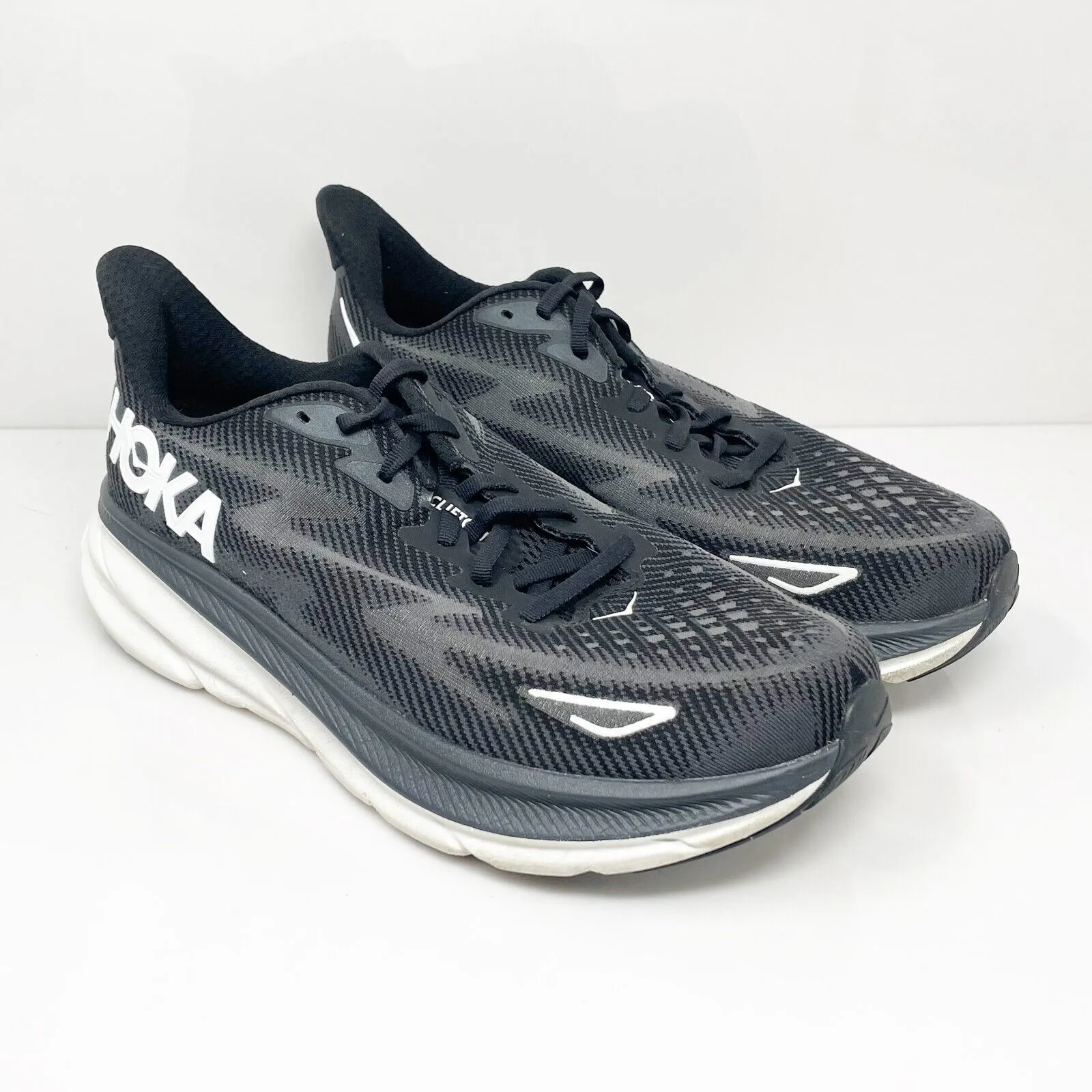 Hoka One One Mens Clifton 9 1132210 BWHT Black Running Shoes Sneakers Size 11 2E