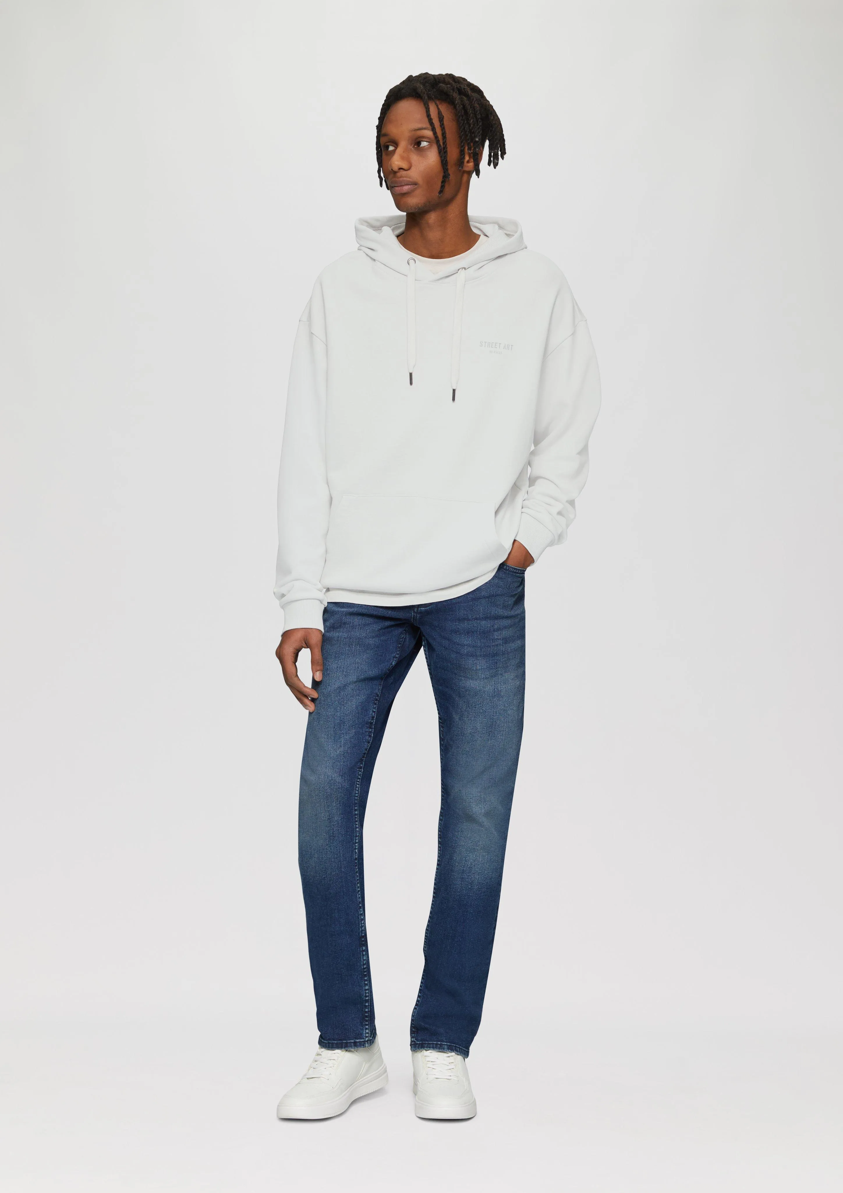 Hoodie with a front print