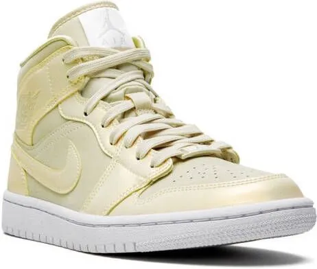 Jordan Air 1 Mid SE 