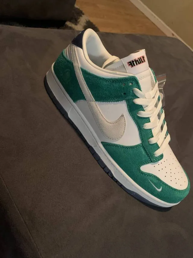 Kasani x Nike dunk low neptune green