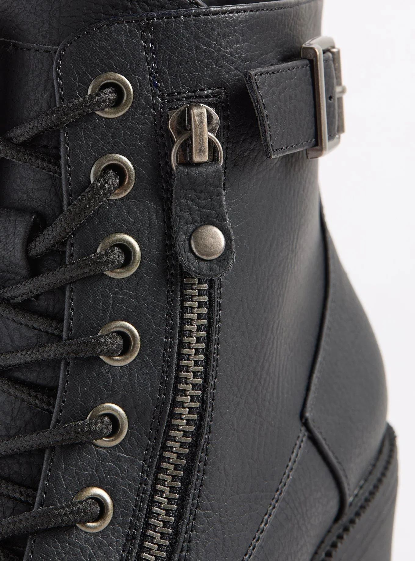 Lace Up Heeled Hiker Boot (WW)