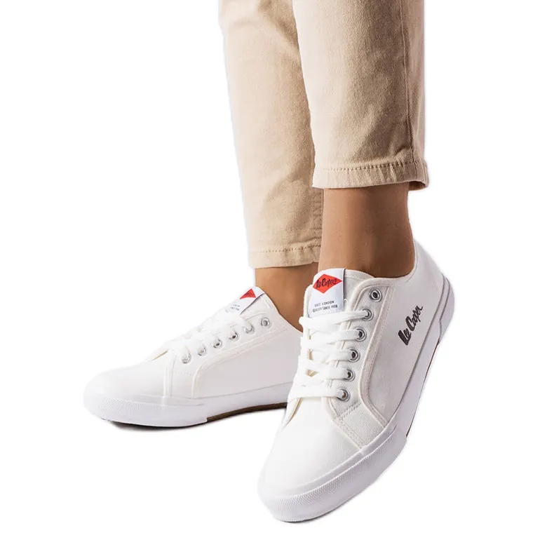 Lee Cooper LCW-23-44-1648L white sneakers