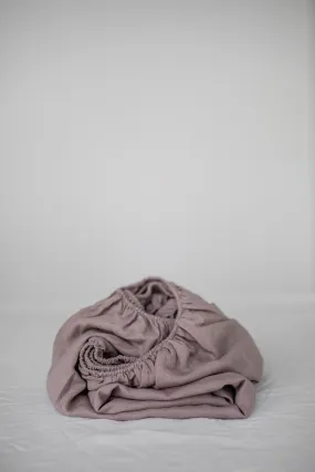 Linen fitted sheet in Rosy Brown