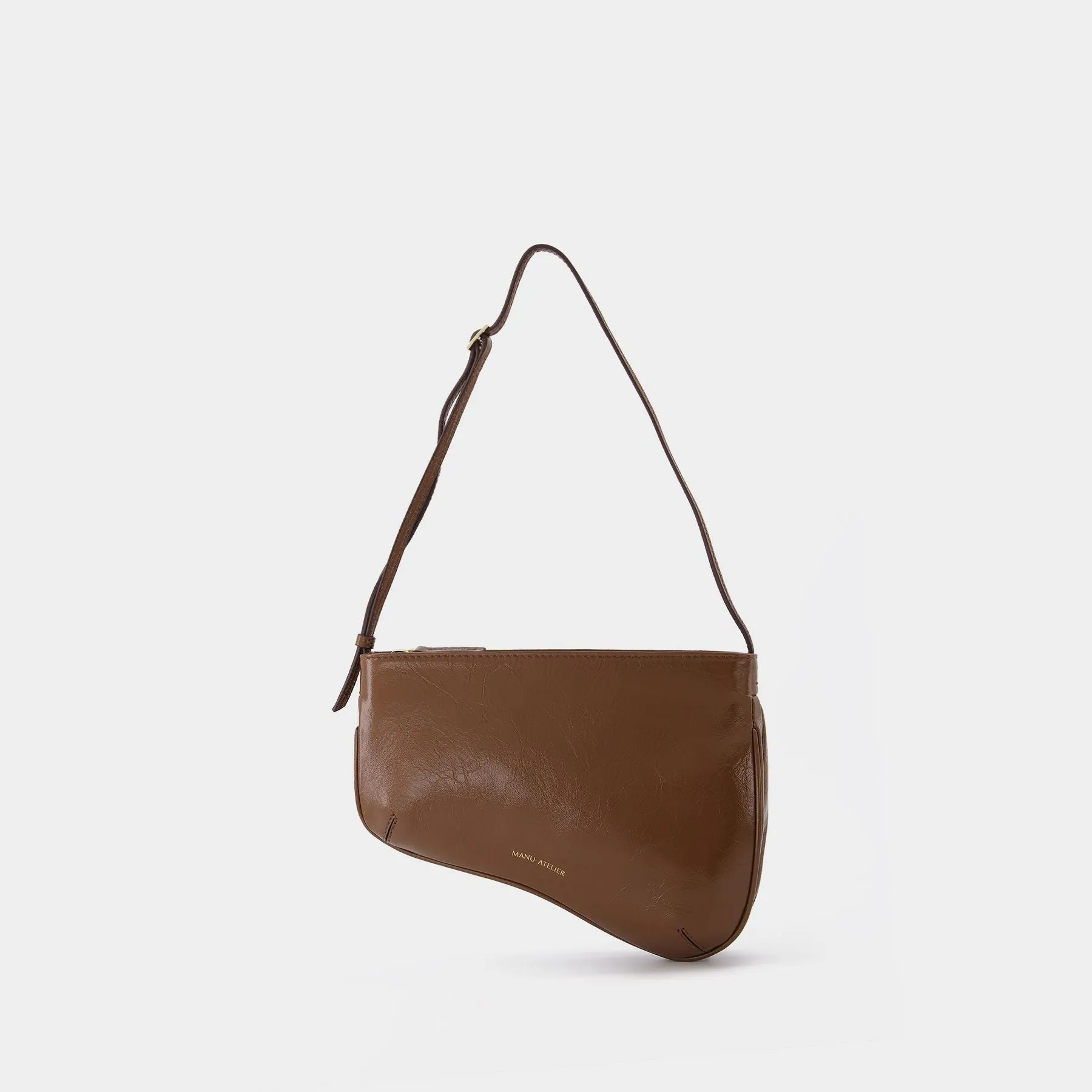 Manu Atelier  Curve Bag in Brown Leather