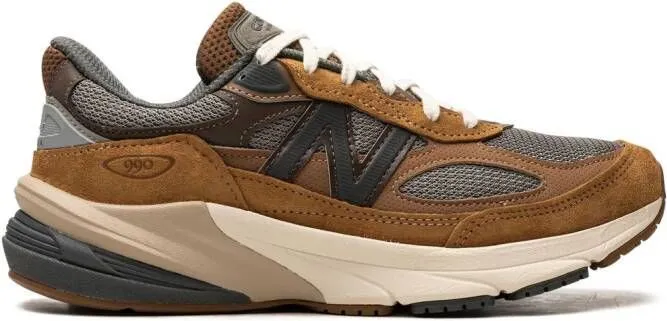 New Balance 990v6 