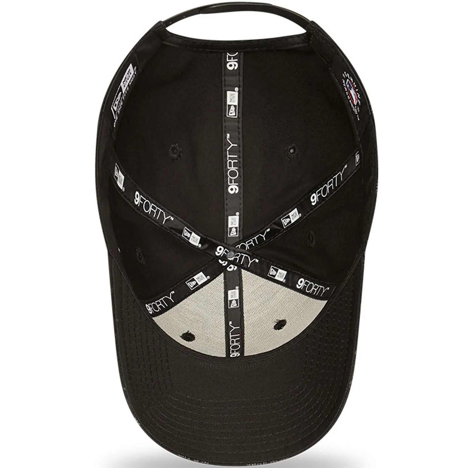 New Era Mens New York Yankees 9FORTY MLB Monogram Baseball Cap - Black