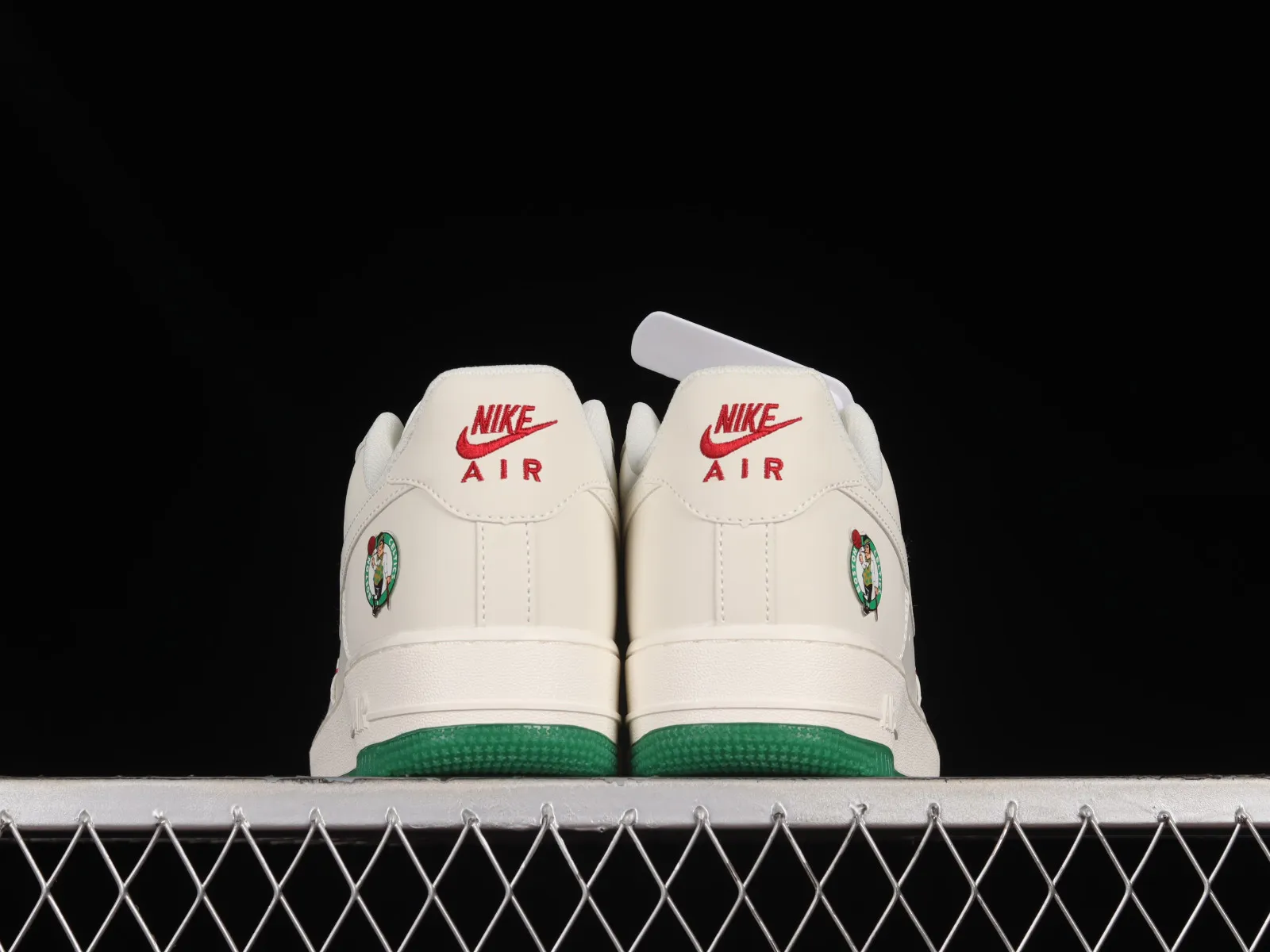 Nike Air Force 1 07 Low Cream White Green Red BO8569-034