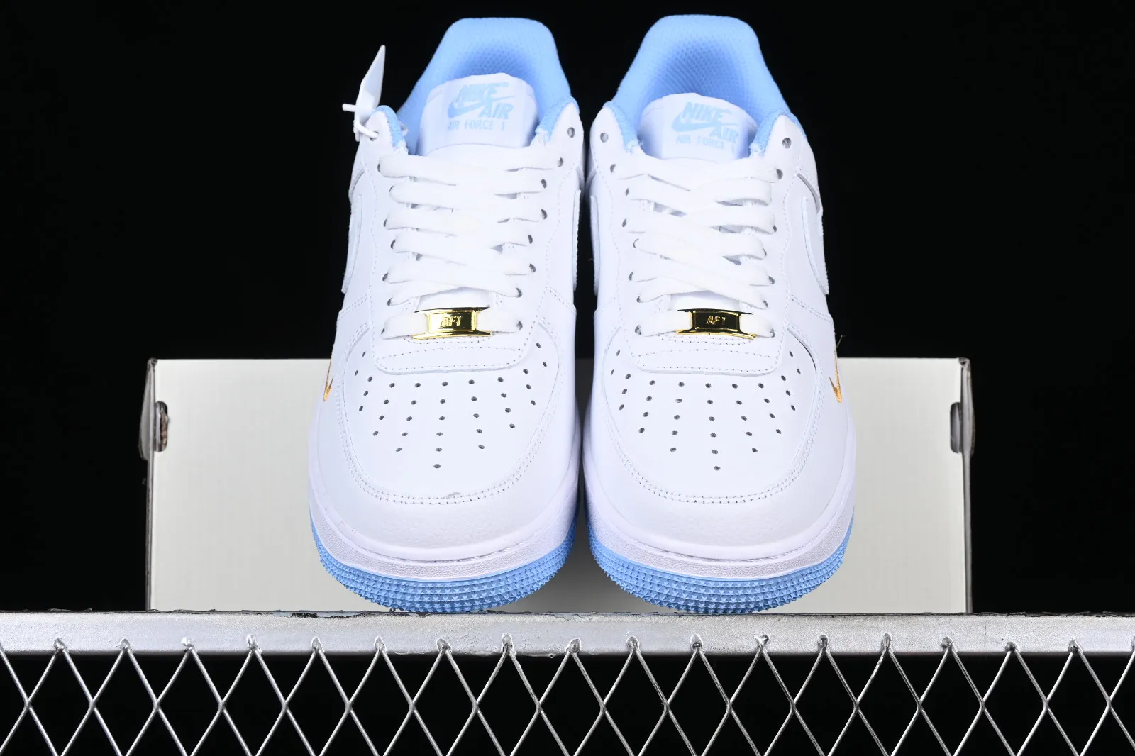 Nike Air Force 1 07 Low Light Blue White Gold DD1225-003