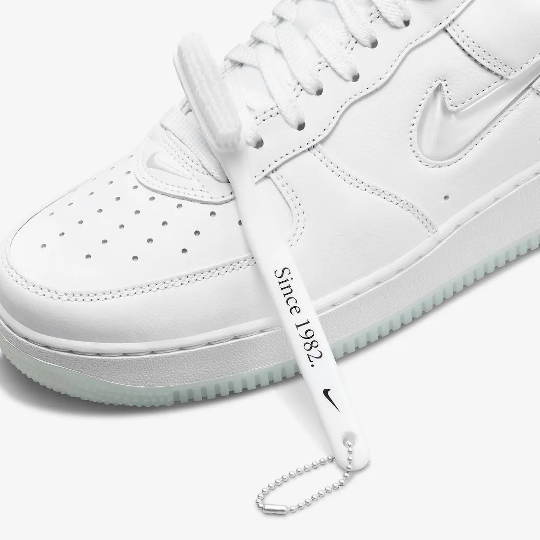 Nike Air Force 1 Low 07 Retro Color of the Month Jewel Swoosh Triple White FN5924-100