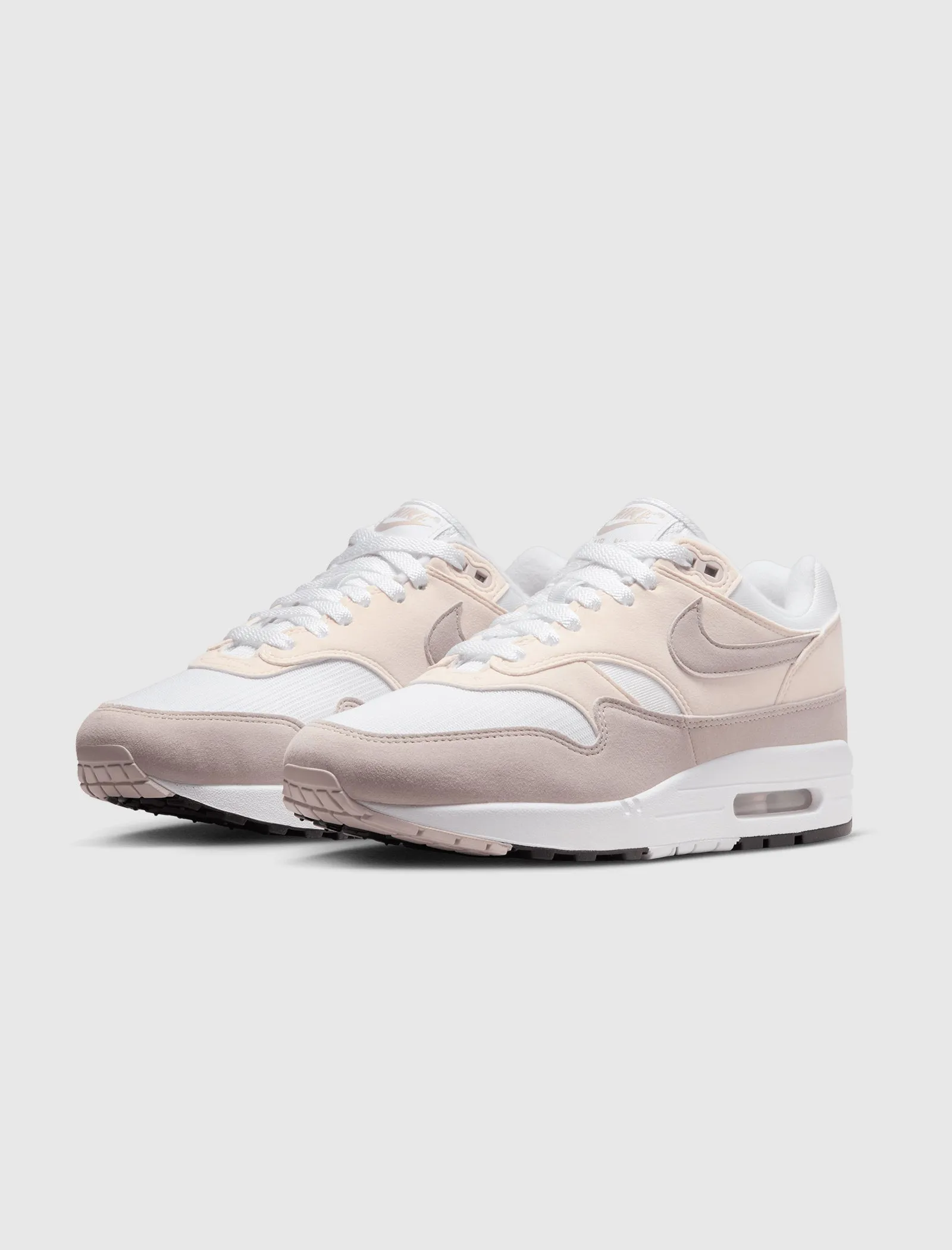 NIKE AIR MAX 1 