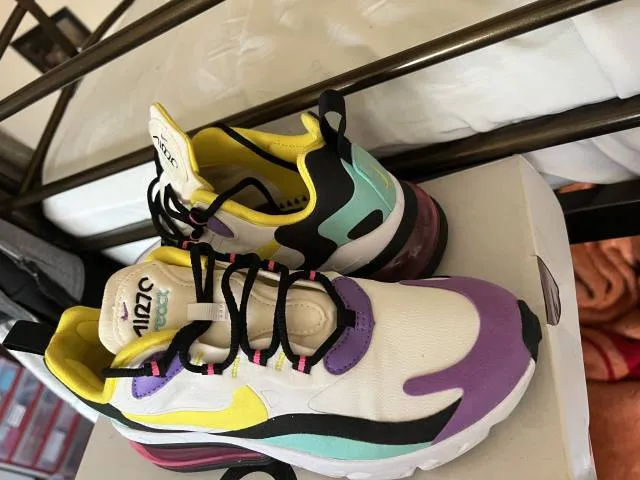 Nike air max 270 react bright violet