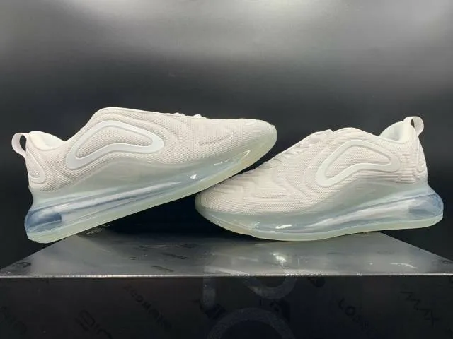 Nike air max 720 white metallic platinum