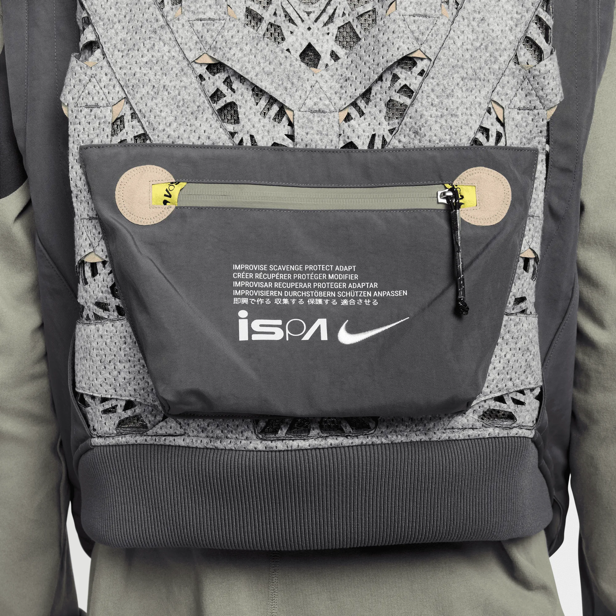 Nike ISPA Metamorph Jacket- Photon Dust/Iron Grey/Dark Stucco