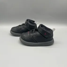 Nike Jordan / Runner / US6