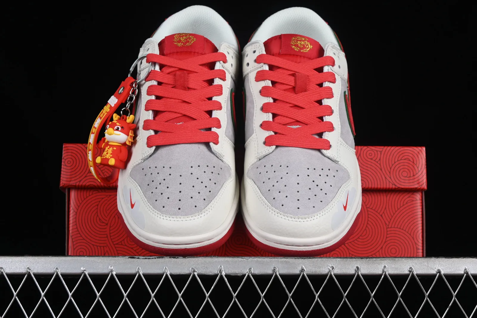 Nike SB Dunk Low CNY Off White Red Green Light Grey CR8033-506