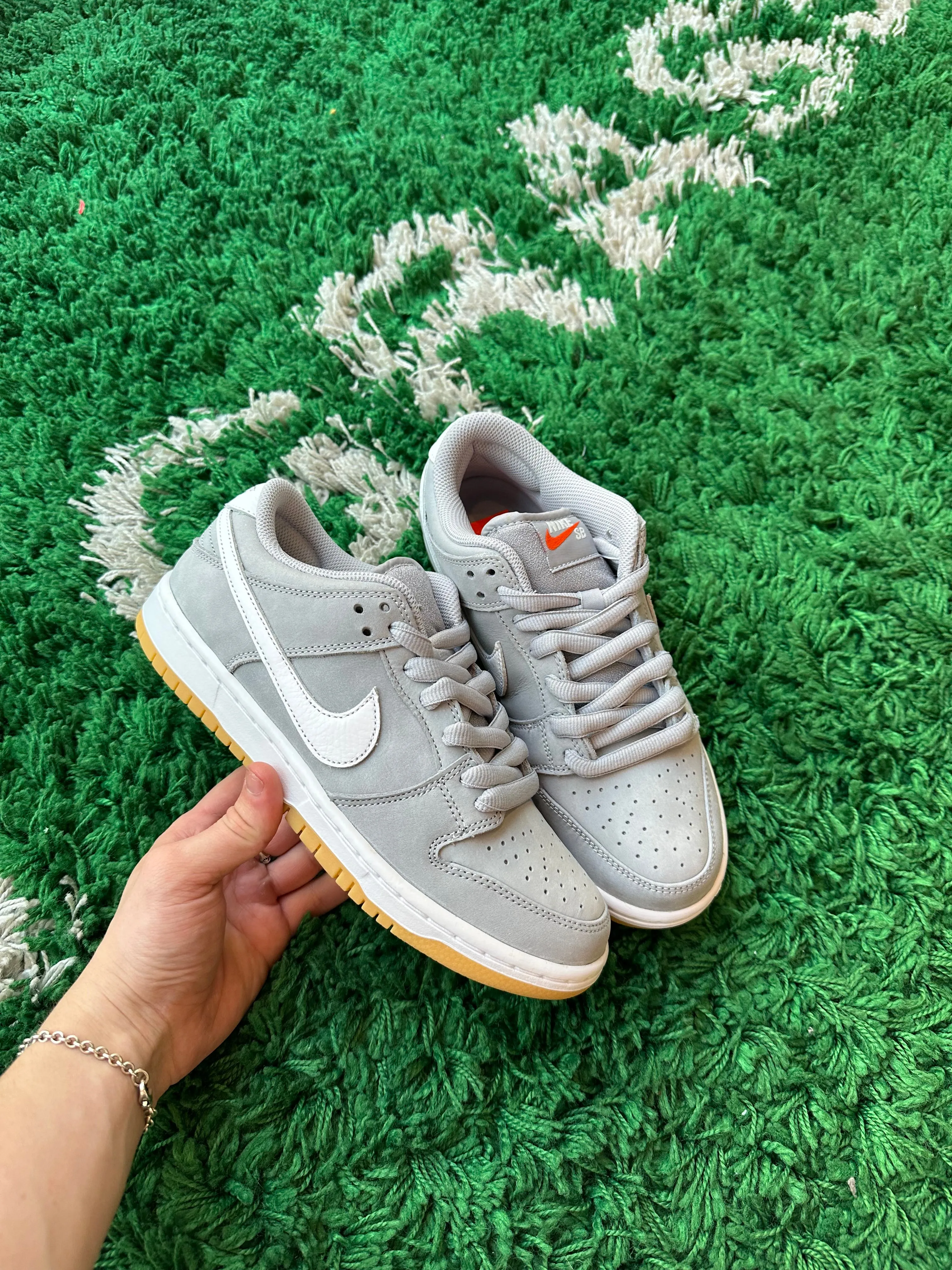 Nike SB Dunk Low “Orange Label Wolf Grey Gum”