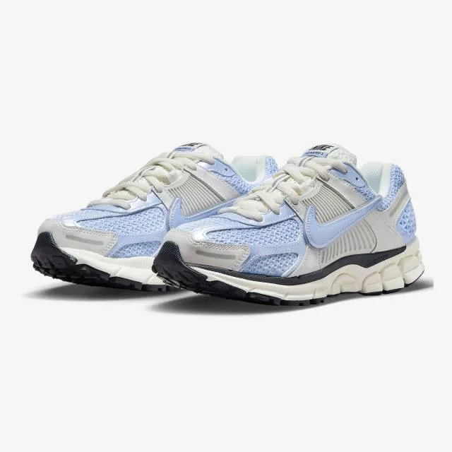 Nike Women's Air Zoom Vomero 5 (Royal Tint/ Photon Dust/...