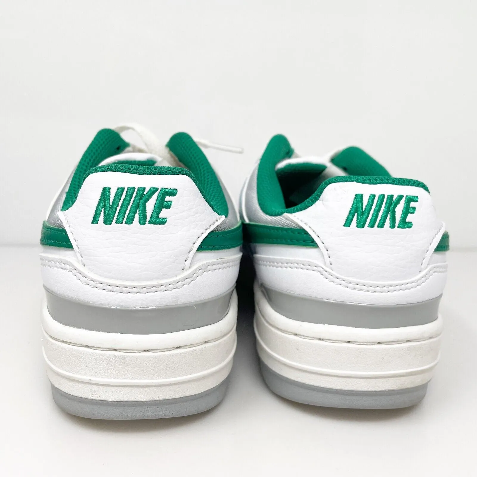 Nike Womens Gamma Force DX9176-106 White Running Shoes Sneakers Size 6.5