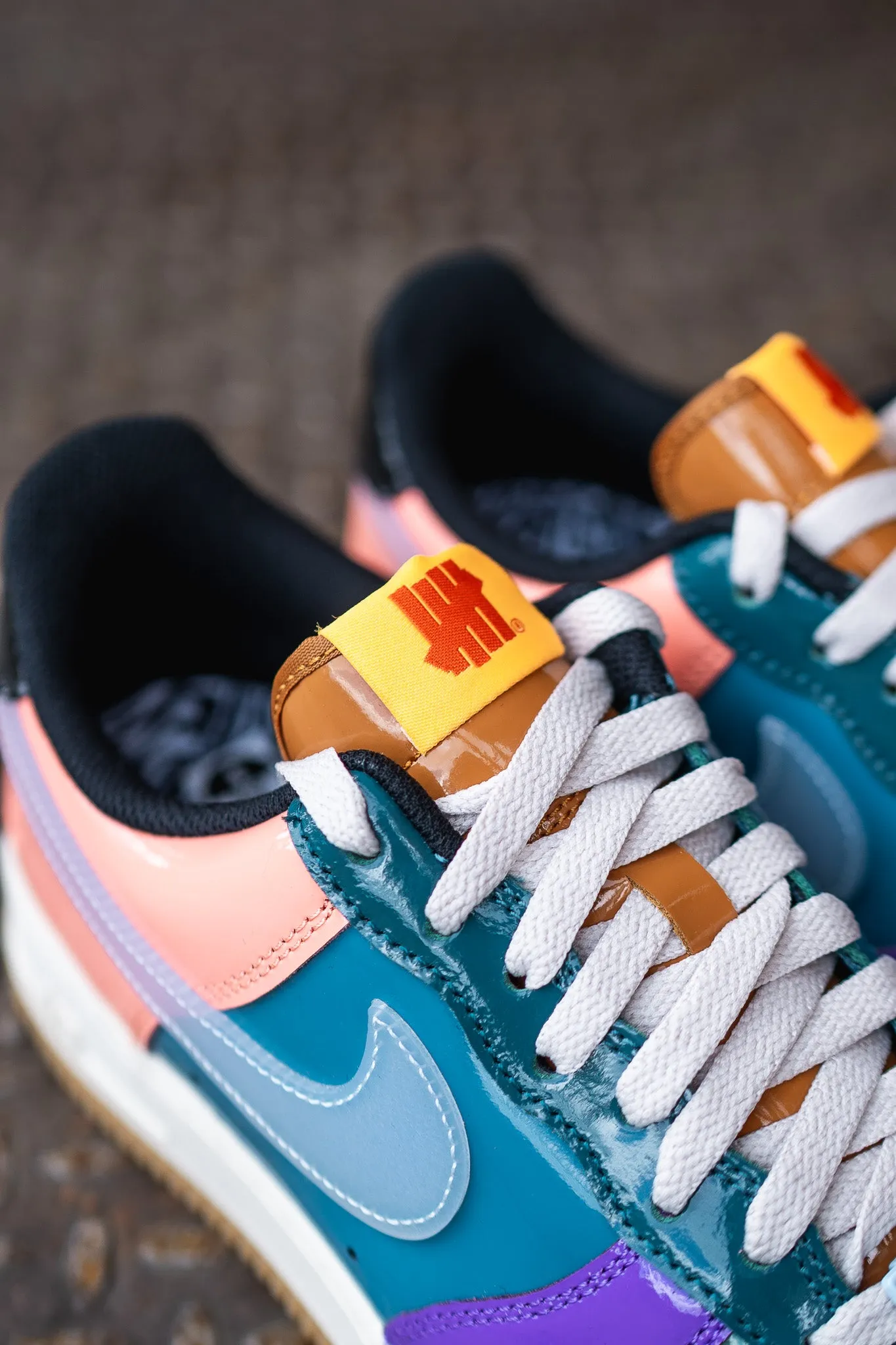 Nike x Undefeated Air Force 1 Low SP (Wild Berry)